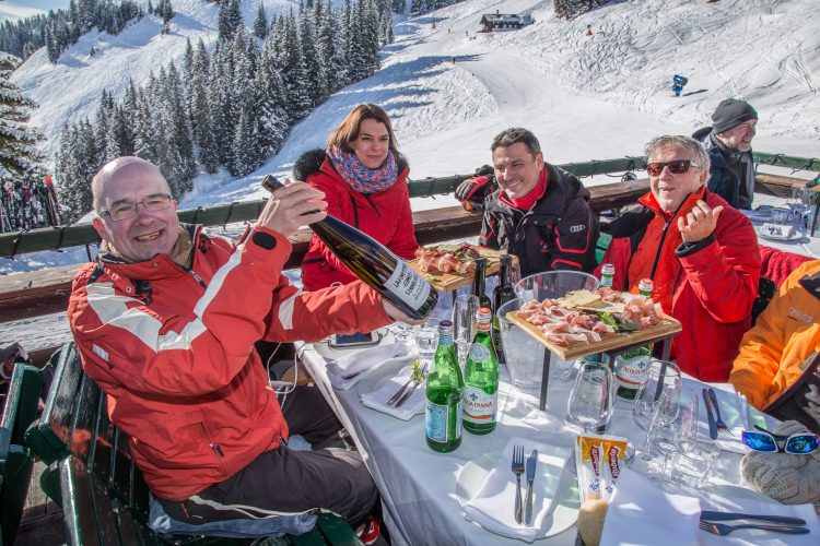 Bergrestaurant Sonnbühel, Kitzbühel, älteste Skihütte der Welt. Foto: Hans-Werner Rodrian